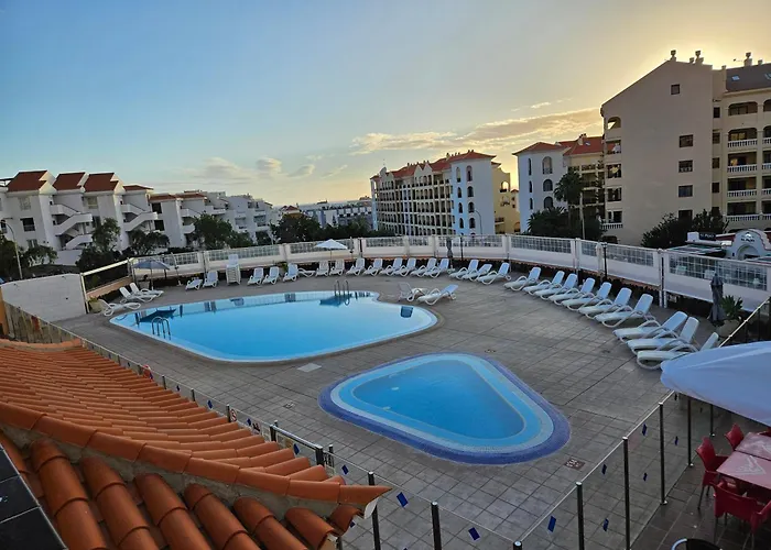 Dthe Heights Apartment