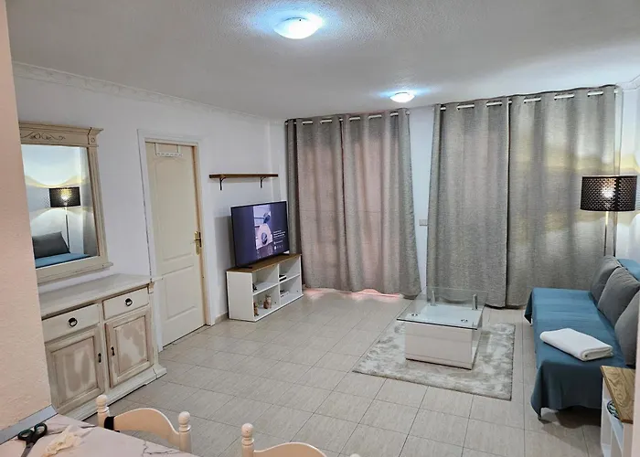 Dthe Heights Apartment